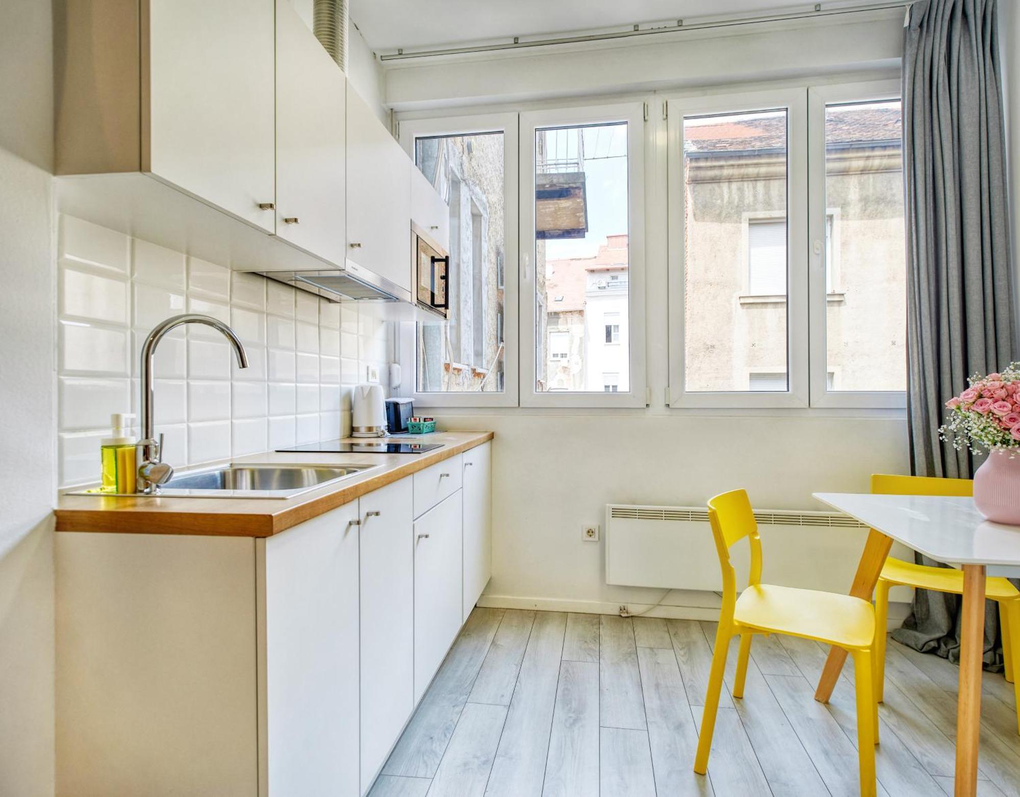 Porta Downtown Apartments By Irundo Загреб Екстериор снимка